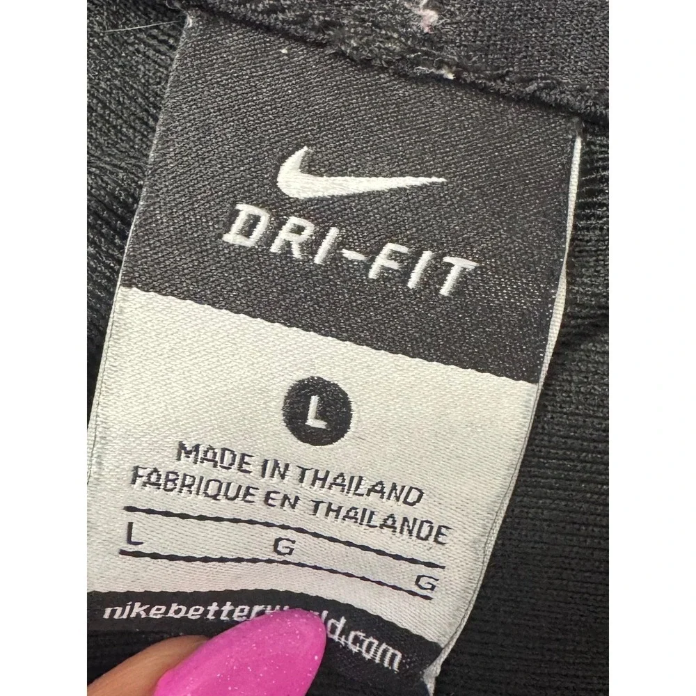 Nike Dri-FIT Kids Shorts Black White Athletic Soccer Running‎ Gym Size Large L